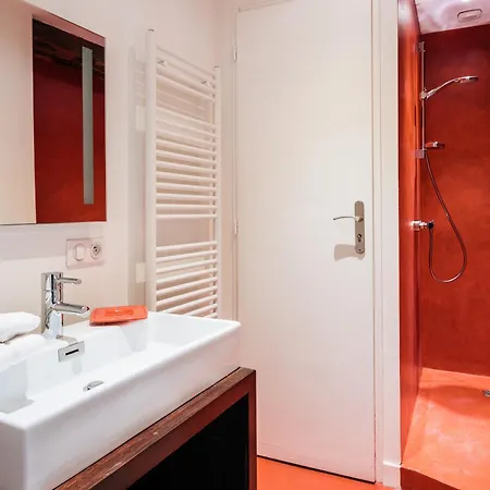 La Maison Des Courtines Apartmán *