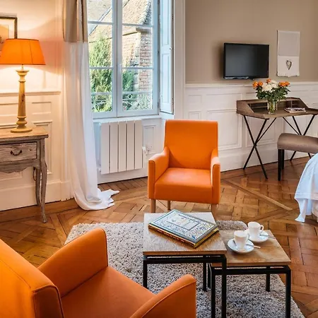 La Maison Des Courtines Апартаменты Бон