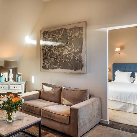 La Maison Des Courtines Apartmán *