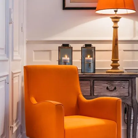 La Maison Des Courtines