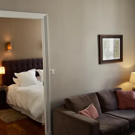 Апартаменты La Maison Des Courtines Бон