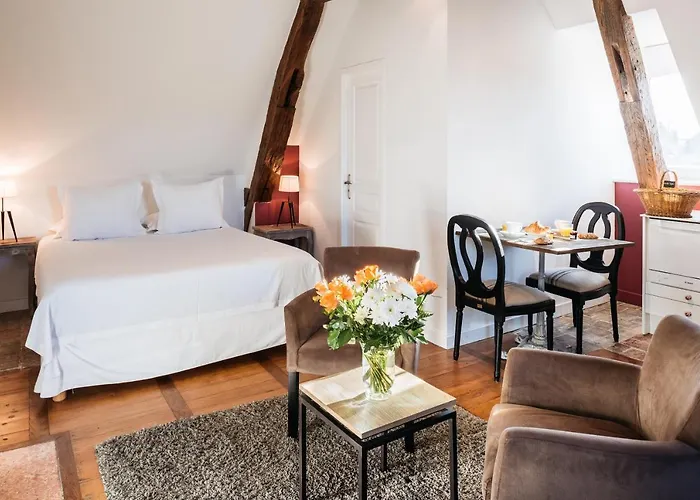 Апартаменти La Maison Des Courtines Бон