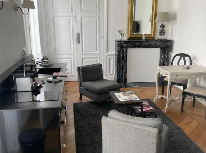 La Maison Des Courtines *