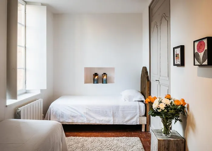 アパート ラ メゾン ド クルティーヌ