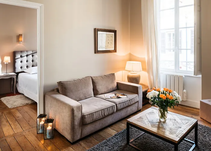 La Maison Des Courtines Апартаменти *