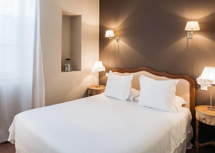 La Maison Des Courtines Бон